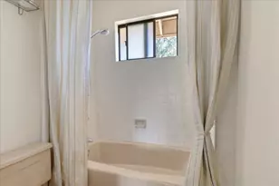 115 McCary Dr, Hollister, CA 95023 - Photo 36