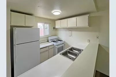 742 Bowles Street, Sacramento, CA 95815 - Photo 8