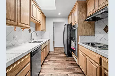 5718 Southgrove Drive, Citrus Heights, CA 95610 - Photo 4