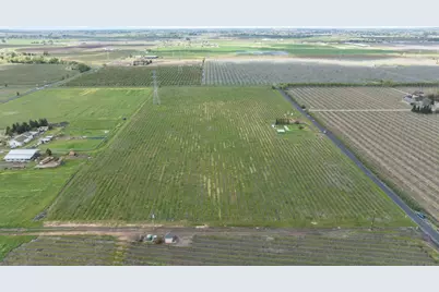 15330 Smith Road, Lodi, CA 95240 - Photo 2