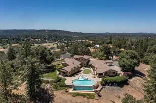 21859 Angeli Pl, Grass Valley, CA 95949 - Photo 2