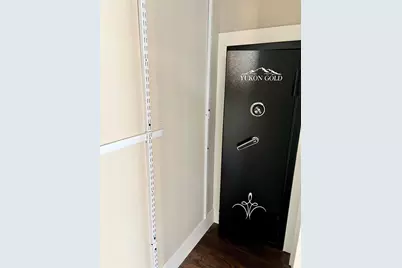 1228 W Walnut Street, Stockton, CA 95203 - Photo 70