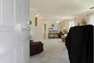 3061 Kroy Way, Sacramento, CA 95820 - Photo 8