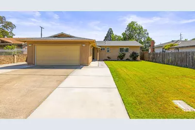 2142 Kirk Way, Sacramento, CA 95822 - Photo 1