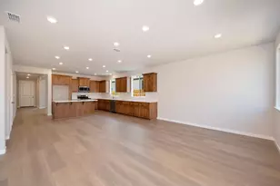 609 Tortugas Pl, Roseville, CA 95747 - Photo 6