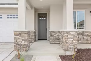 1607 Motta St, Woodland, CA 95776 - Photo 2