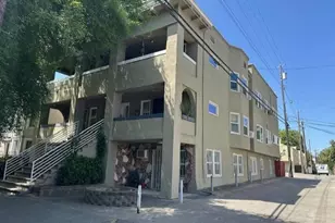 2218 10th St, Sacramento, CA 95818 - Photo 2