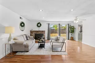 319 Valleywood Dr, Woodland, CA 95695 - Photo 1