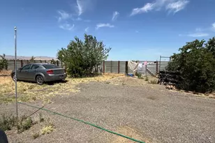 1407 E Las Palmas, Patterson, CA 95363 - Photo 36