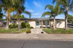 2201 19th Ave, Sacramento, CA 95822 - Photo 1