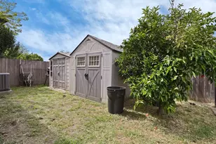 5273 E Marsh St, Stockton, CA 95215 - Photo 34