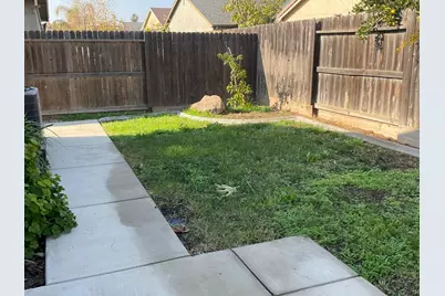 2094 W Pincay Street, Merced, CA 95348 - Photo 24