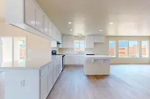 5555 Landon Ln, Riverbank, CA 95367 - Photo 12