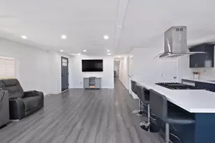 Dias Ave, Sacramento, CA 95824 - Photo 12