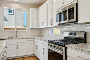 3950 Aura Way, Rancho Cordova, CA 95742 - Photo 18