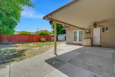 302 Sepulveda Drive, Stockton, CA 95210 - Photo 26