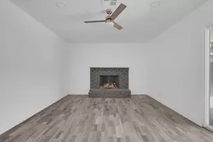 302 Sepulveda Dr, Stockton, CA 95210 - Photo 16