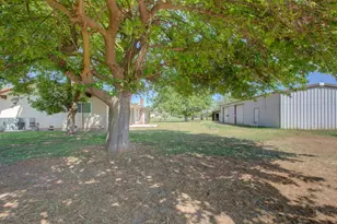 2540 E Childs Ave, Merced, CA 95341 - Photo 38