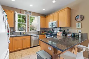 213 Washington Pl, West Sacramento, CA 95605 - Photo 12