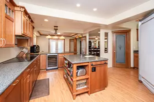 7420 Woodside Dr, Citrus Heights, CA 95621 - Photo 14