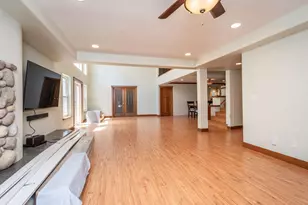 7420 Woodside Dr, Citrus Heights, CA 95621 - Photo 6