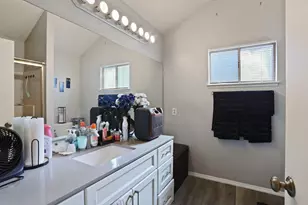 1122 Morning Dew Pl, Stockton, CA 95210 - Photo 16