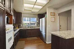 1122 Morning Dew Pl, Stockton, CA 95210 - Photo 8