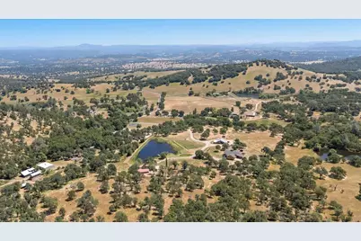 9267 7R Bar Road, Angels Camp, CA 95222 - Photo 2