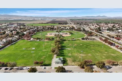 481 Keys Ct, Tracy, CA 95377 - Photo 60