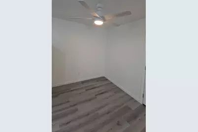 8572 German Drive, Sacramento, CA 95828 - Photo 24