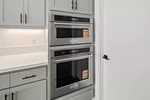 2425 Briar Meadow Cir, Auburn, CA 95603 - Photo 20