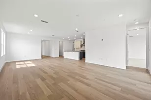 7000 Carbone Dr, Roseville, CA 95747 - Photo 8