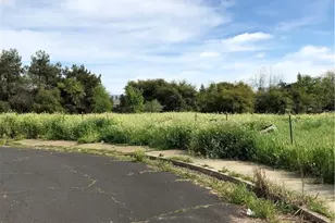 77 Paula Ct, Oroville, CA 95965 - Photo 1