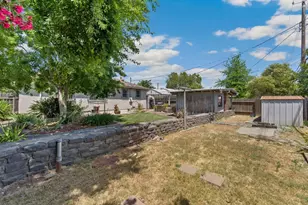 5532 Fruitridge Rd, Sacramento, CA 95820 - Photo 16