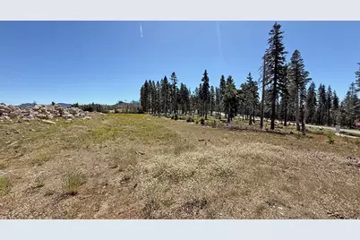 99981 Mormon Emigrant Trail, Pollock Pines, CA 95726 - Photo 14