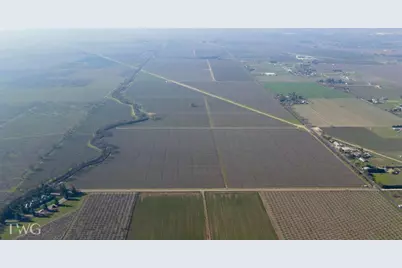 11850 E Live Oak Road, Lodi, CA 95240 - Photo 2