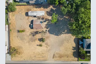 1524 Catherine Way, Escalon, CA 95320 - Photo 1