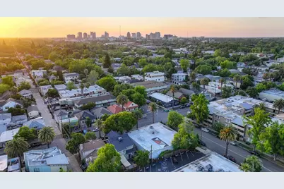 2101 28th Street, Sacramento, CA 95818 - Photo 68