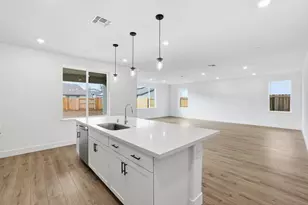 7772 Sikh Ct, Sacramento, CA 95829 - Photo 12