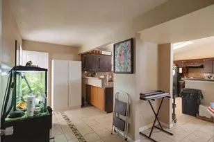 310 Buena Vista Ct, Merced, CA 95348 - Photo 8