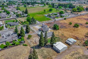 1412 E Glenwood Ave, Turlock, CA 95380 - Photo 34