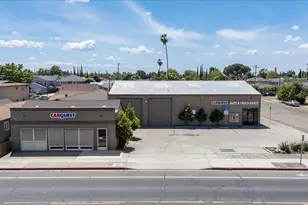 412 S Yosemite Ave, Oakdale, CA 95361 - Photo 1