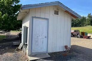 22025 Ferretti Rd, Groveland, CA 95321 - Photo 34