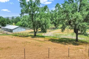 22025 Ferretti Rd, Groveland, CA 95321 - Photo 38