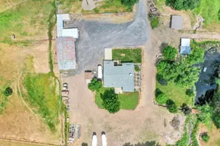 22025 Ferretti Rd, Groveland, CA 95321 - Photo 40