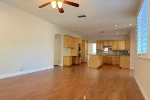 6337 Brook Hollow Cir, Stockton, CA 95219 - Photo 10