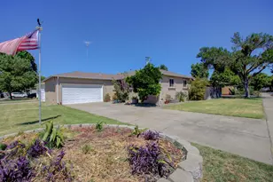 1301 Kingsbury Ave, Modesto, CA 95350 - Photo 1
