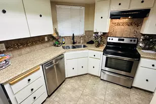 4531 W Malibu Ave, Fresno, CA 93722 - Photo 4