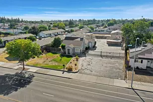 713 S Main St, Manteca, CA 95337 - Photo 8