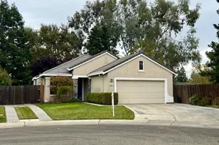 421 Penn Central, Rio Linda, CA 95673 - Photo 2